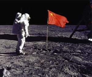 الصين تجري استعدادات أولية لتسيير رحلة مأهولة إلى القمر