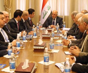 "البيشمركة" تطالب الحكومة العراقية ببدء الحوار لإنهاء أزمة استفتاء استقلال إقليم كردستان.