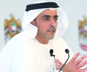 وزير الداخلية الإماراتي يهنئ منسق برنامج خليفة بفوزه برئاسة اللجنة الدولية بالأمم المتحدة لحماية الأطفال