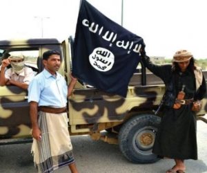تنظيم "القاعدة" يهاجم معسكراً في حضرموت في اليمن