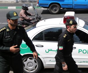 إيران تعتقل 13 من أتباع زعيم روحى "منحرف" صدر حكم باعدامه 