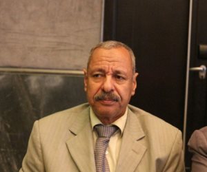 داوود سليمان.. برلماني غارق في مشكلات دائرته استهوته المعارضة الإيرانية