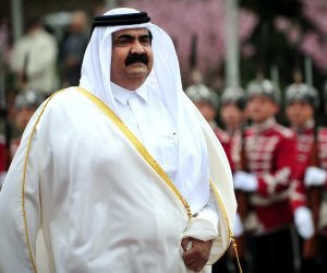 «أنا زي بابا بالظبط».. كيف خطط حمد بن خليفة والد أمير قطر لاغتيال ملك السعودية الراحل؟