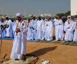 الموريتانيون يحييون ليالى رمضان بمدح النبي