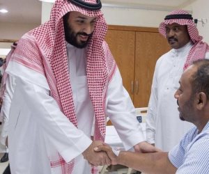 محمد بن سلمان يزور مصابي رجال الأمن في هجوم الحرم المكي (صور)