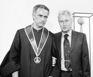 وفاة والد البرتغالي جوزيه مورينيو بعد صراع مع المرض 