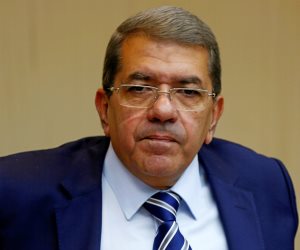 المالية: انخفاض معدل البطالة إلى 12% خلال الربع الأول من 2017 /2018