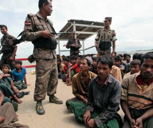 بورما تقول إن 58 لاجئا من الروهينغا عادوا الى اراضيها طوعا
