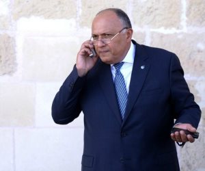 وزير الخارجية يجري اتصالا هاتفيا برئيس المجلس الرئاسي الليبي