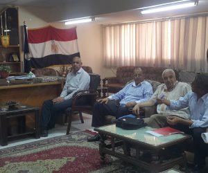 وكيل تعليم البحيرة يوجه بتطوير الأداء والتغلب على المعوقات ومناقشة الخطط المستقبلية 