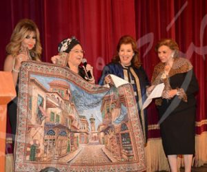 منظمة المرأة العربية تكرم حرم الراحل ناصر الخرافي وعددا من النساء الرائدات 