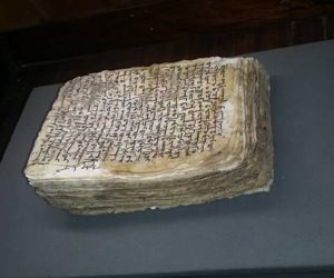 وزارة الأثار تنشر صورا جديدة المخطوطات المكتشفة بدير سانت كاترين