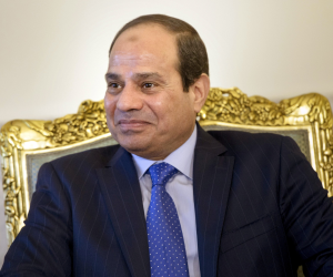 الرئيس السيسي يوجه القوات المسلحة بمواصلة إجراءات الحفاظ على أمن مصر