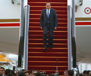 الرئيس السيسي يغادر القاهرة متوجها إلى الإمارات 
