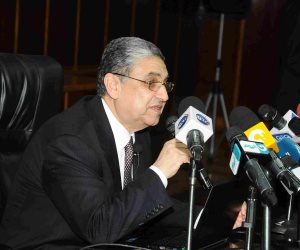 محمد شاكر : مسئول بالبنك الدولي أشاد بتجربة مصر في حل مشاكل الكهرباء