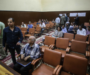  محكمة المراغة تجدد حبس متهمين من عائلتين في خلاف على تسمية نجع بسوهاج