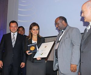 منتدى كرانس مونتانا يمنح سحر نصر الميدالية الذهبية ضمن 5 شخصيات على مستوى العالم