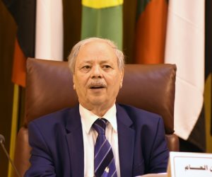 «بن حلي».. رحل عن عالمنا وبقى تاريخه الدبلوماسي