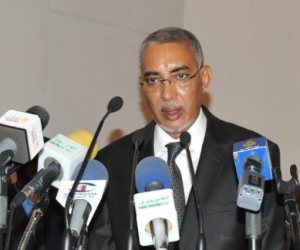 رئيس الوزراء الموريتانى يدعو لإنجاح الاستفتاء على التعديلات الدستورية
