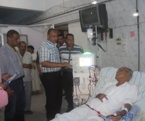  مساعد محافظ كفر الشيخ يطالب بتوفير الأدوية لمستشفى غسيل كلوي