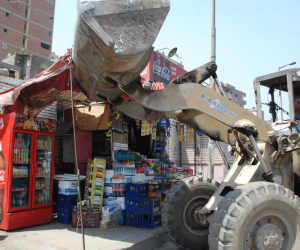 إزالة إشغالات الطريق في حملة بشوارع وميادين القاهرة   