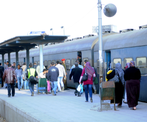 انتظام حركة القطارات بسوهاج بعد تعطل قطار 971 بمحطة الحمادية