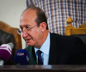 جنايات القاهرة تستمع لمرافعة الدفاع في إعادة محاكمة 120 متهما بـ"الذكرى الثالثة للثورة"