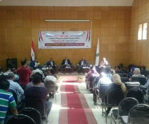 مبادرة «سوهاج تستحق شبابها» تلتقي بالقيادات التنفيذية