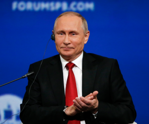 حملة بوتين لانتخابات الرئاسة الروسية تبدأ أعمالها قريبًا