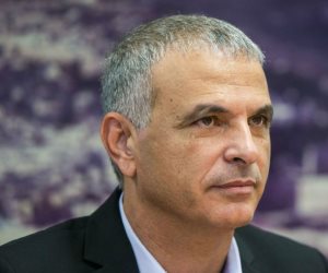 وزير المالية الإسرائيلي يلغي لقاءة مع نظيرة الفلسيطيني بسبب أزمة «الأقصي»