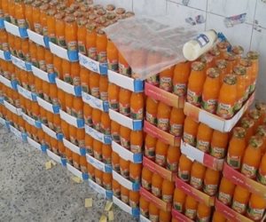 الصحة: ضبط 176 ألف زجاجة عصير منتهي الصلاحية بأحد مصانع أكتوبر