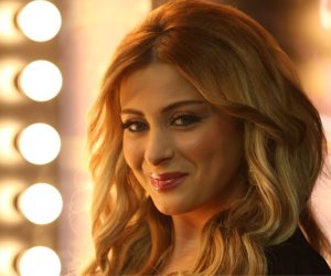 فرح يوسف تهنئ شمس الكويتية على ألبومها الجديد «شقيت ثوبي»