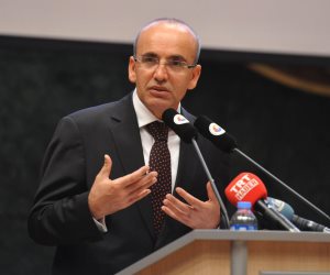 نائب رئيس وزراء تركيا: نتوقع حل خلاف التأشيرات مع أمريكا قريبا