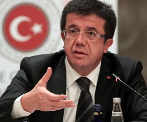 تركيا "الفاشلة" اقتصاديا تأخذ حريتها في السوق القطرية المنهكة