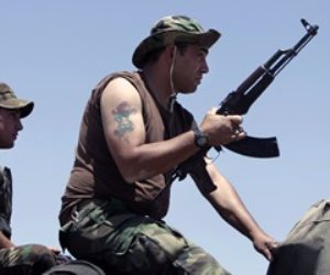 "سكاي نيوز": تجدد المعارك في محيط تلال عرسال على الحدود السورية اللبنانية