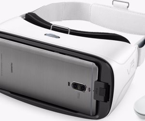 جوجل تضيف 11 هاتف ذكى جديد يتوافق مع سمعاتها الافتراضية  Daydream View VR