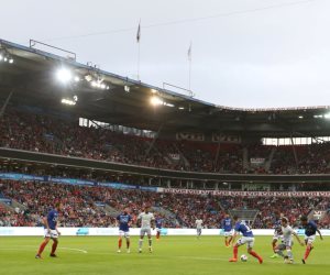 مانشستر يونايتد يفوز على فاليرينجا 3 / 0 ودياً (فيديو)