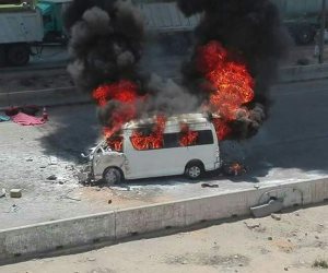 أمن القاهرة: ضبط سائق أشعل النيران في ميكروباص ربة منزل