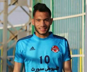 لاعب الأسيوطي يجرى عملية الغضروف بنجاح