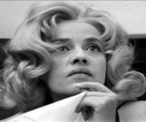 وفاة الممثلة الفرنسية جان مورو عن عمر يناهز 89 عاما