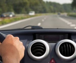 6 عوامل تؤثر على قائد السيارة