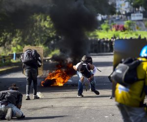 كوبا تعلن رفضها للتدخل الأمريكي في فنزويلا