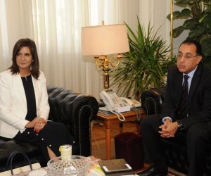 وزيرا الإسكان والهجرة يتفقان على خدمات جديدة للمصريين بالخارج 