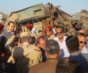 القوات المسلحة تشارك في رفع آثار حادث قطاري الإسكندرية