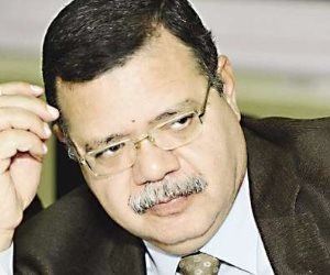 تعيين «حمدي عبد العزيز» مديرا لغرفة البترول والتعدين