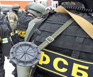 قبل قيامه بعملية تخريبية.. الأمن الروسي يعتقل عميل مخابرات أوكرانياً