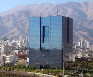 مركزي إيران يضع حدا أقصى لحيازة النقد الأجنبي خارج البنوك عند 10 آلاف يورو