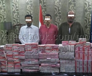 أمن القاهرة يضبط ثلاثة أشخاص لقيامهم بالإتجار في الأقراص المخدرة بالعمرانية 