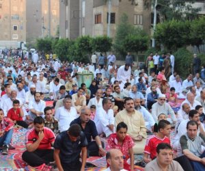 توافد الآلاف على ساحات صلاة عيد الأضحى بالمحافظات