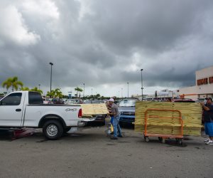 الإعصار إيرما قد يوجه ضربة قاصمة إلى قطاع التأمين في فلوريدا